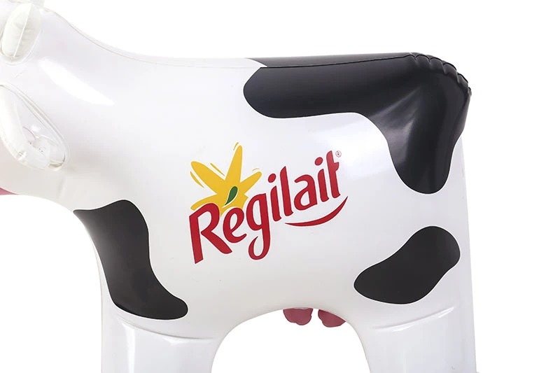 Custom Printed Inflatable Animal Cartoon Milk Cow Toy